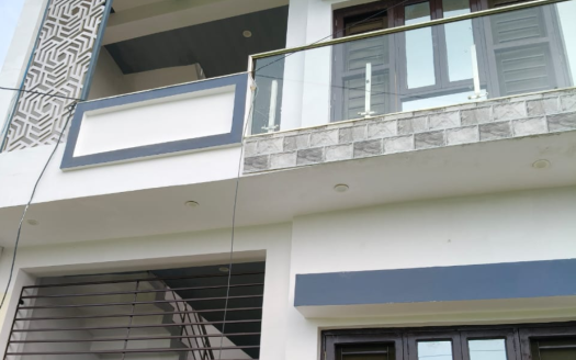 Beautiful 2-Storey Modern House